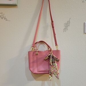 EUC STEVE MADDEN Pink Handbag or Optional Crossbody with Floral Scarf Accent